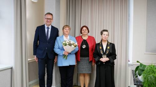 Jubilaci wraz z Burmistrzem Pruszcza Gdańskiego i Przewodniczącą Rady Miasta.