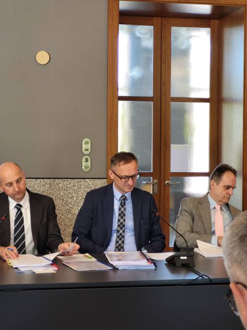 Sesja absolutoryjna Rady Miasta Pruszcza Gdańskiego z przyznaniem wotum zaufania.