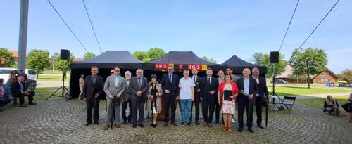 Uczestnicy obchodów 35-lecia odrodzonego samorządu terytorialnego