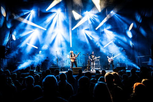 Zespół T.REX na scenie w pruszczańskim amfiteatrze