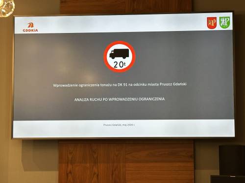 Plansza z informacją dotyczącą podsumowującej prezentacji